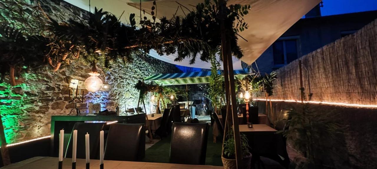 Logis Hotel Restaurant Entre Nous Langeac Экстерьер фото